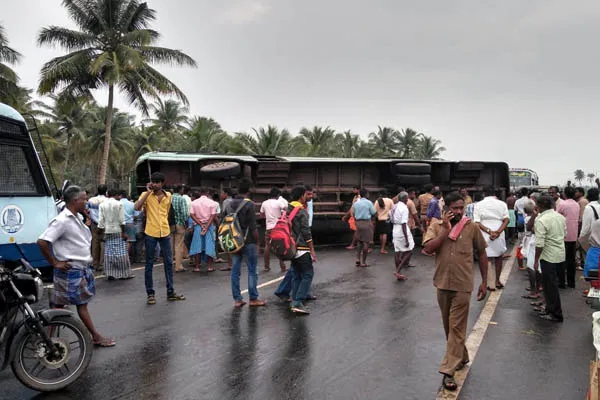 dindugal accident